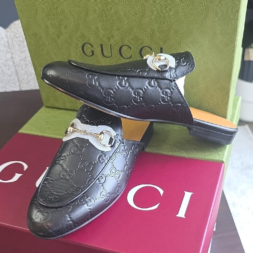 Gucci Black Embossed Leather Men's Slip-Ons - Picture 12 of 12